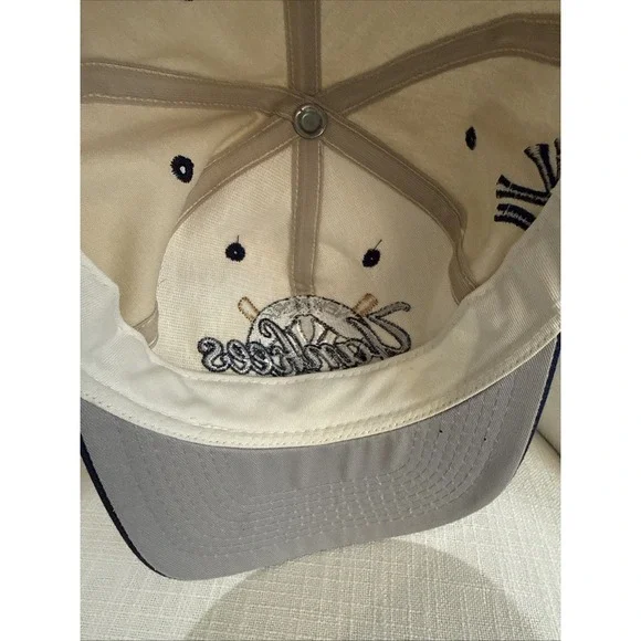 Vintage 90's #1 Apparel New York Yankees Snapback Hat Two Tone Embroidered
